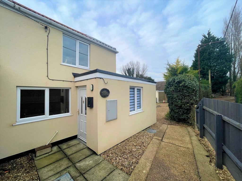 End Terraced House Gambles Row, St. Johns Fen End Maxey Grounds
